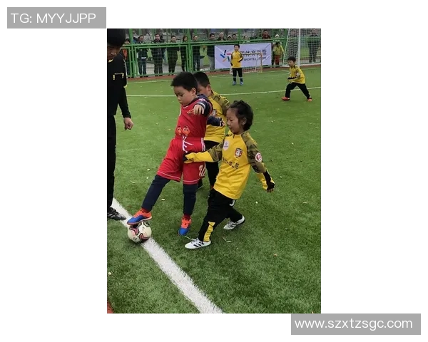 足球球星突发心梗引关注专家提醒运动健康与防护 足球球星突发心梗引关注专家提醒运动健康与防护